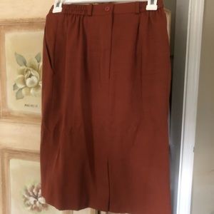 High waisted 70’s skirt